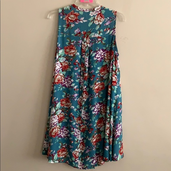 New Umgee floral dress - Picture 4 of 6